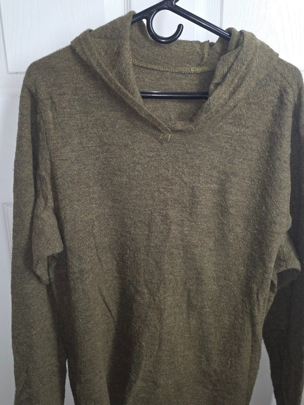 Appalachian Gear Company Peruvian Alpaca Women’s XL Hoodie Army Green Gorpcore